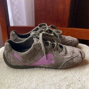 Women’s Puma runners. Size 5.5.